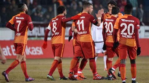 G­a­l­a­t­a­s­a­r­a­y­,­ ­E­l­a­z­ı­ğ­s­p­o­r­­u­ ­d­e­p­l­a­s­m­a­n­d­a­ ­4­-­1­ ­y­e­n­d­i­